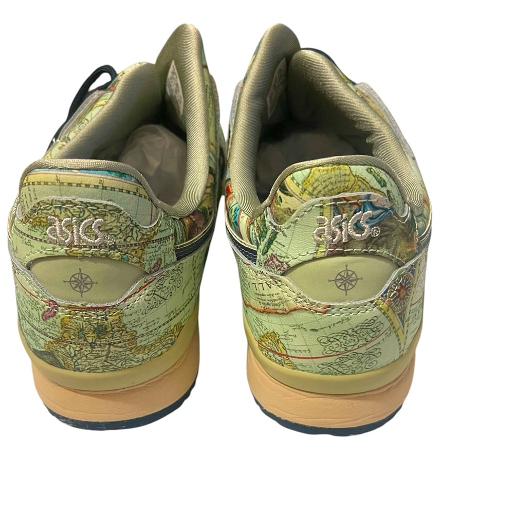 ASICS - Picture 3 of 7